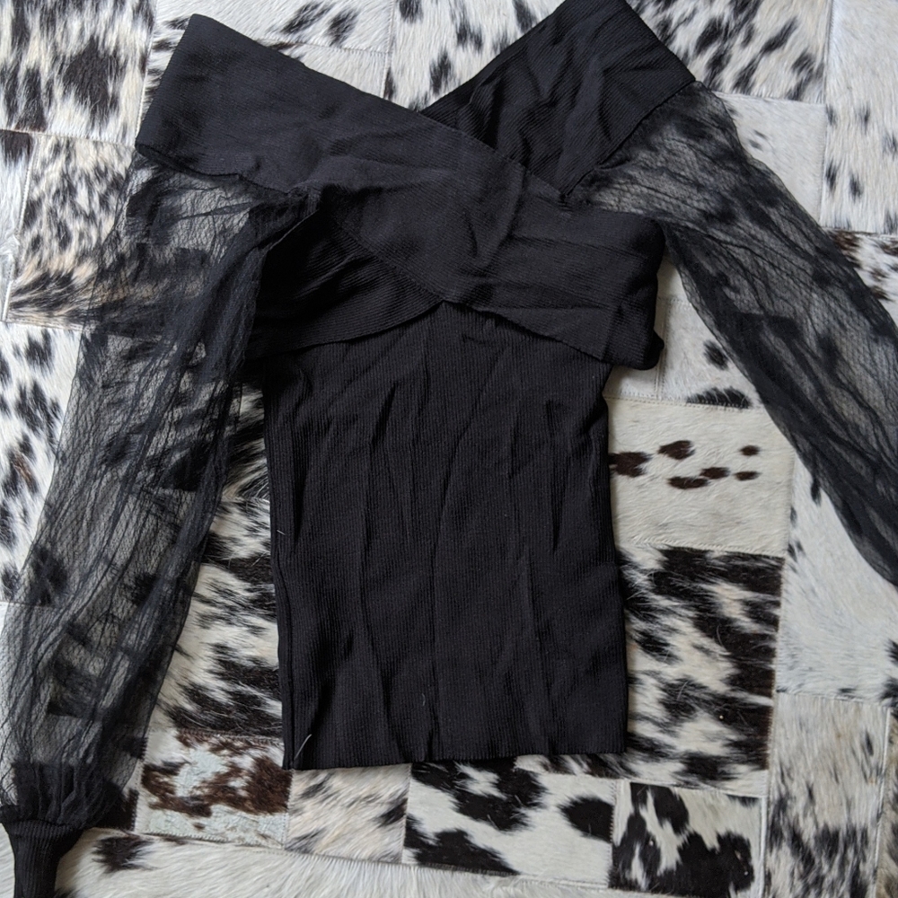 boutique off the shoulder tulle cross shirt
